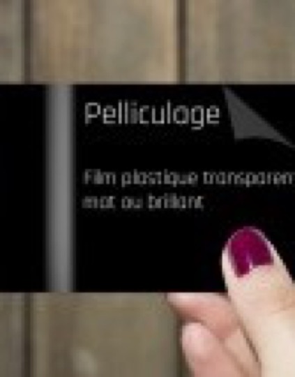 Cartes de visite pelliculées : le toucher qui fait la différence